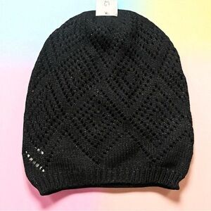 Icing Diamond Knit Beanie - Black (One Size)